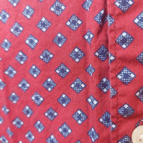 American Eagle Outfitters Red Patterned Casual Button Down Shirt - Picture 8 of 14